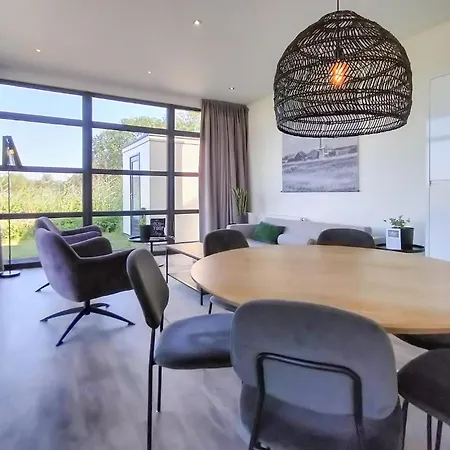 Gorgeous In With Wifi Holiday home *